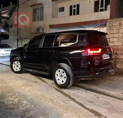 تويوتا لاندكروزر